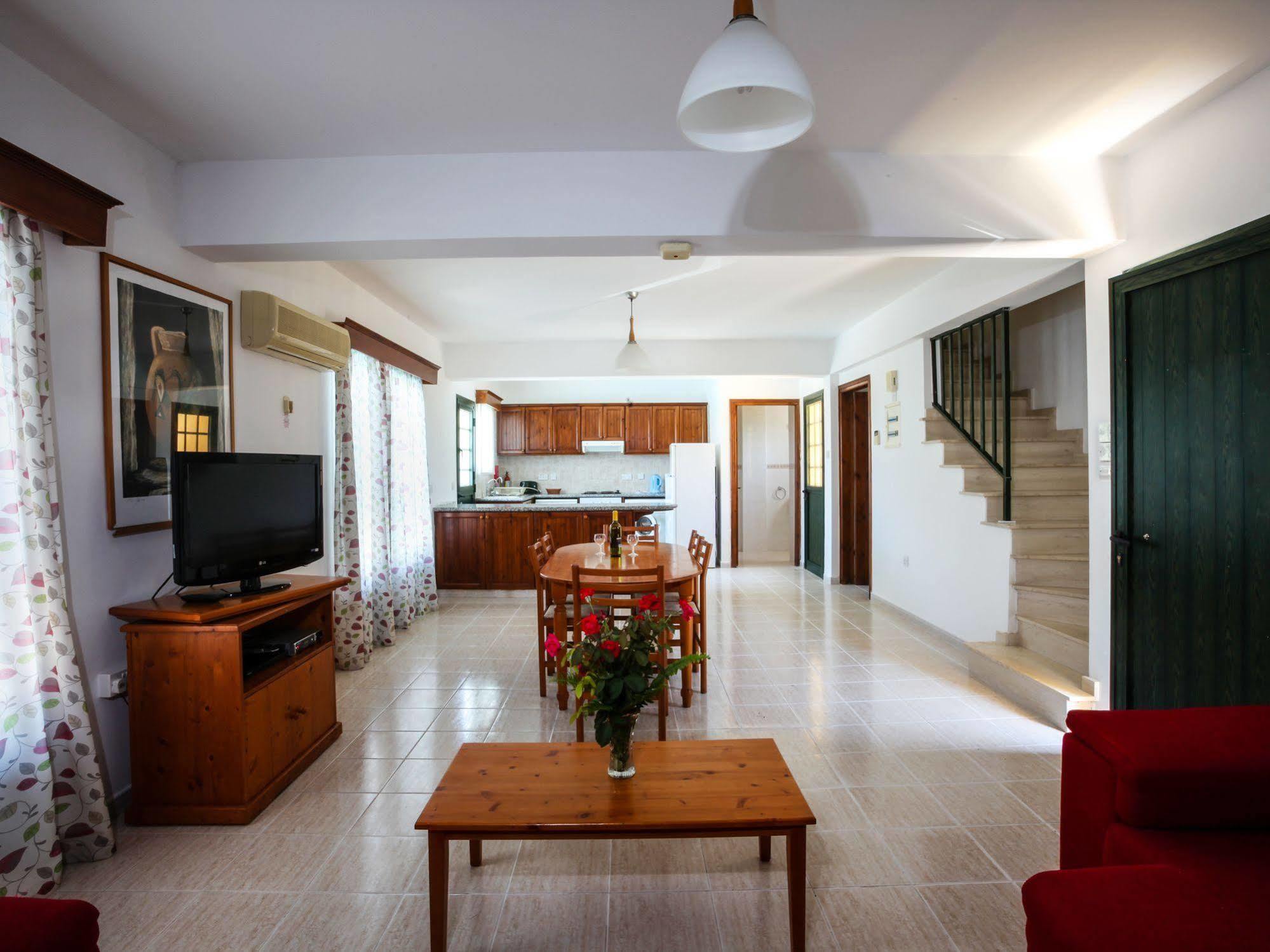 Kotsias Corallia Villas Coral Bay Exterior foto